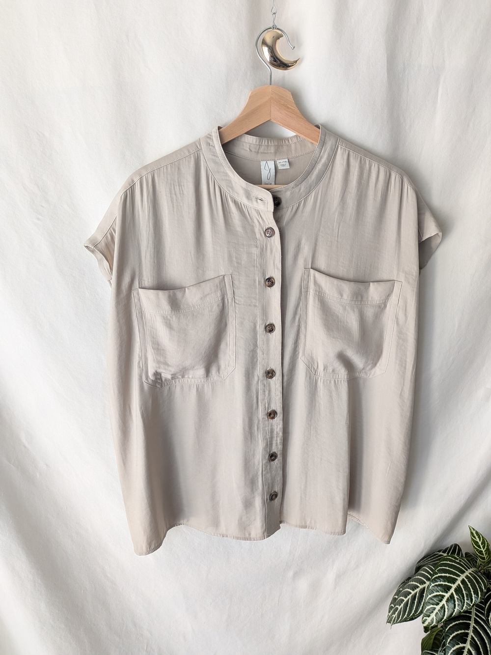 Joie Neutral Beige Cap Sleeve Button-Down Shirt